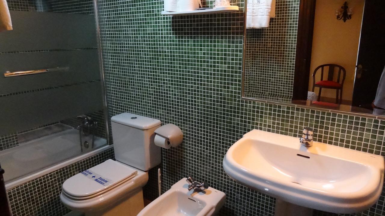 Hotel Trapa Сото де Кангас Екстериор снимка